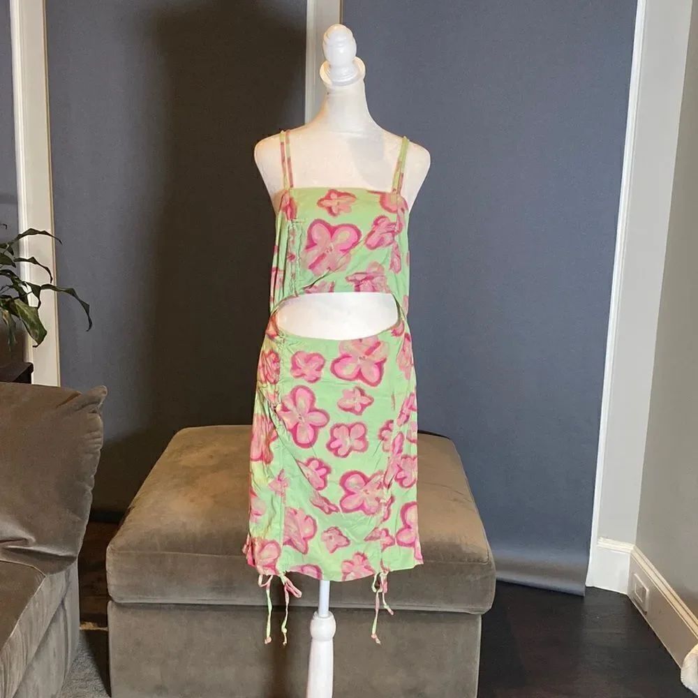 Women’s Wild Fable Mint Green Floral Summer Dress with Cut Out Size XL NWT
